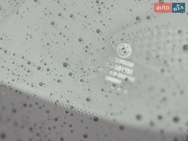 Черный БМВ 7 Серия, объемом двигателя 3 л и пробегом 120 тыс. км за 38000 $, фото 13 на Automoto.ua