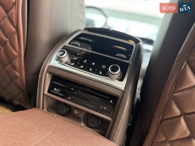 Черный БМВ 7 Серия, объемом двигателя 2.99 л и пробегом 178 тыс. км за 42500 $, фото 24 на Automoto.ua