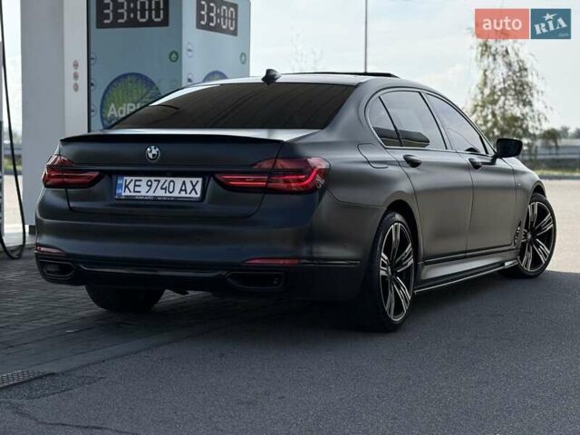 Черный БМВ 7 Серия, объемом двигателя 2.98 л и пробегом 75 тыс. км за 32500 $, фото 8 на Automoto.ua