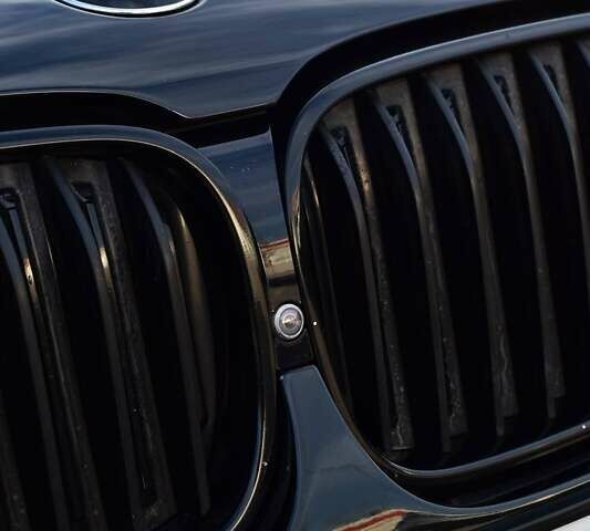 Черный БМВ 7 Серия, объемом двигателя 3 л и пробегом 185 тыс. км за 34500 $, фото 6 на Automoto.ua