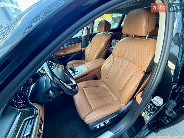 Чорний БМВ 7 Серія, об'ємом двигуна 2.01 л та пробігом 160 тис. км за 36999 $, фото 44 на Automoto.ua