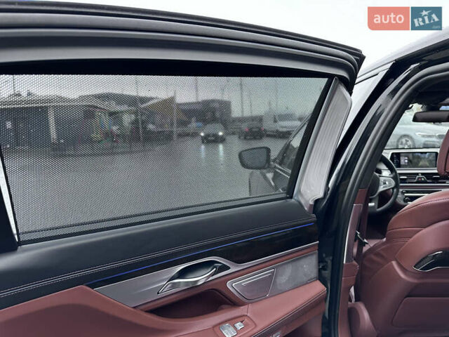 Черный БМВ 7 Серия, объемом двигателя 4.39 л и пробегом 183 тыс. км за 31900 $, фото 30 на Automoto.ua