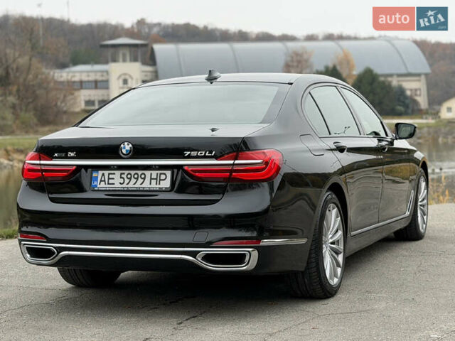 Черный БМВ 7 Серия, объемом двигателя 4.39 л и пробегом 18 тыс. км за 63000 $, фото 22 на Automoto.ua
