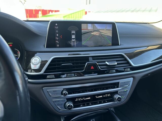 Чорний БМВ 7 Серія, об'ємом двигуна 3 л та пробігом 165 тис. км за 33700 $, фото 22 на Automoto.ua