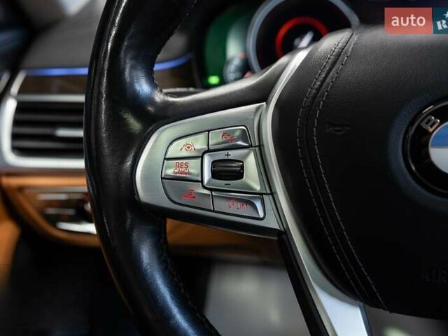 Черный БМВ 7 Серия, объемом двигателя 2 л и пробегом 110 тыс. км за 35000 $, фото 27 на Automoto.ua