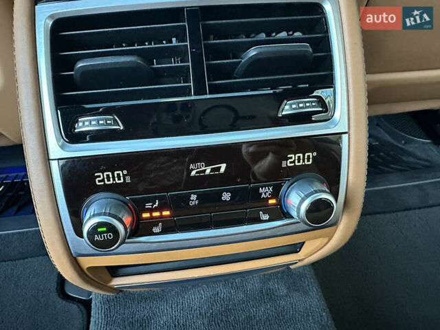 Черный БМВ 7 Серия, объемом двигателя 4.4 л и пробегом 220 тыс. км за 25500 $, фото 50 на Automoto.ua