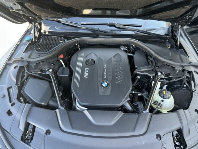 Чорний БМВ 7 Серія, об'ємом двигуна 3 л та пробігом 165 тис. км за 33700 $, фото 21 на Automoto.ua