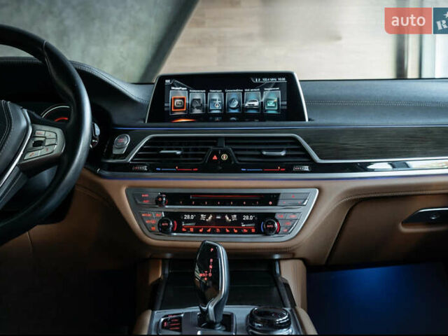 Черный БМВ 7 Серия, объемом двигателя 2 л и пробегом 110 тыс. км за 35000 $, фото 40 на Automoto.ua