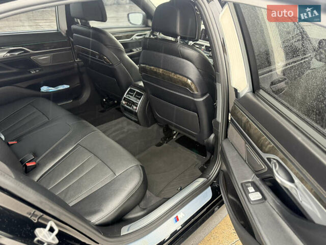 Черный БМВ 7 Серия, объемом двигателя 3 л и пробегом 120 тыс. км за 38000 $, фото 20 на Automoto.ua
