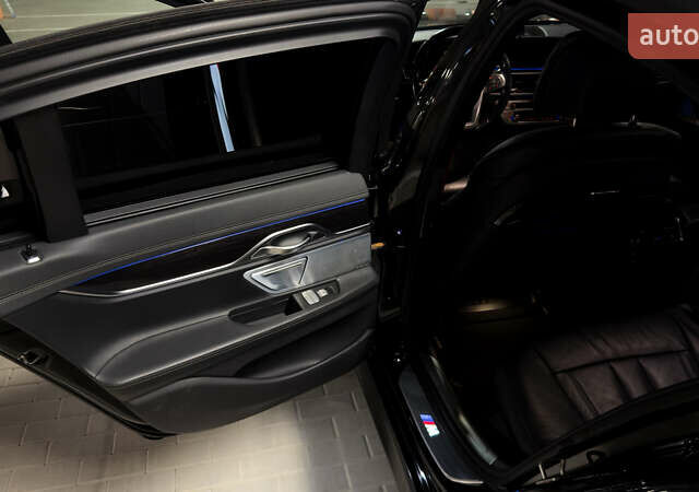 Черный БМВ 7 Серия, объемом двигателя 2.99 л и пробегом 255 тыс. км за 42499 $, фото 18 на Automoto.ua