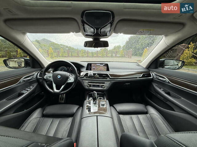 Черный БМВ 7 Серия, объемом двигателя 2.99 л и пробегом 185 тыс. км за 38500 $, фото 58 на Automoto.ua
