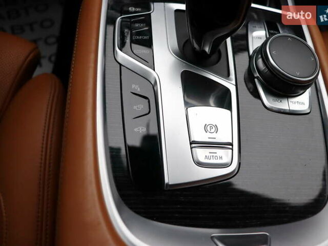 Черный БМВ 7 Серия, объемом двигателя 4.4 л и пробегом 228 тыс. км за 26400 $, фото 32 на Automoto.ua