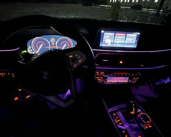 Черный БМВ 7 Серия, объемом двигателя 2.99 л и пробегом 175 тыс. км за 39550 $, фото 25 на Automoto.ua