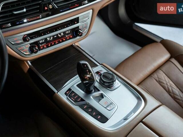 Черный БМВ 7 Серия, объемом двигателя 2 л и пробегом 110 тыс. км за 35000 $, фото 28 на Automoto.ua