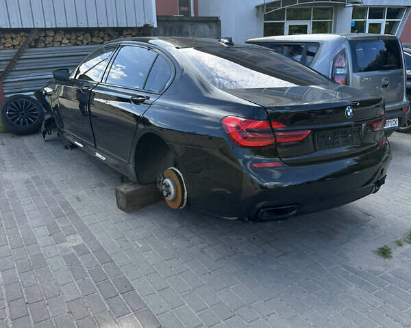 Черный БМВ 7 Серия, объемом двигателя 3 л и пробегом 957 тыс. км за 25000 $, фото 1 на Automoto.ua