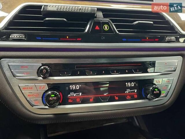 Черный БМВ 7 Серия, объемом двигателя 2.99 л и пробегом 178 тыс. км за 39990 $, фото 36 на Automoto.ua