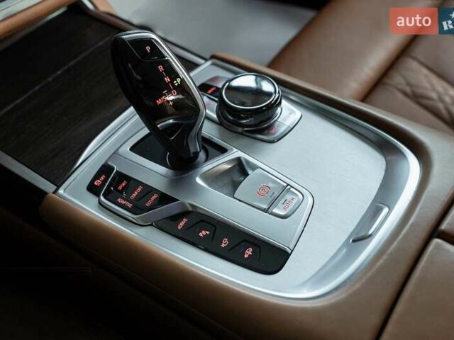 Черный БМВ 7 Серия, объемом двигателя 2 л и пробегом 110 тыс. км за 35000 $, фото 37 на Automoto.ua