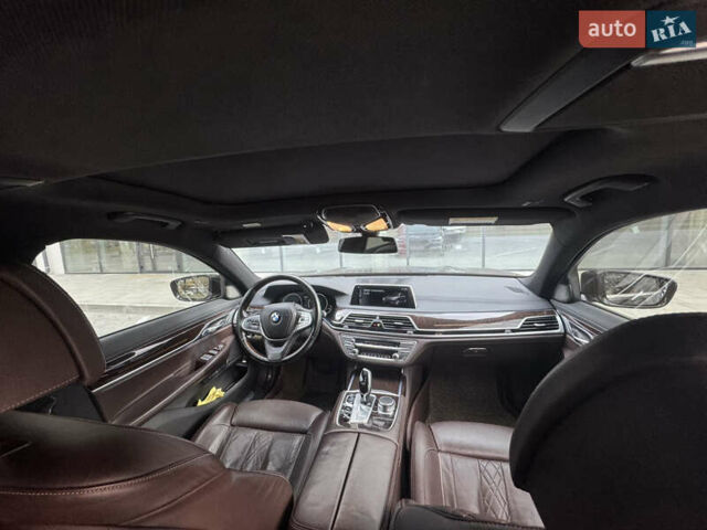 Черный БМВ 7 Серия, объемом двигателя 2.99 л и пробегом 178 тыс. км за 42500 $, фото 5 на Automoto.ua