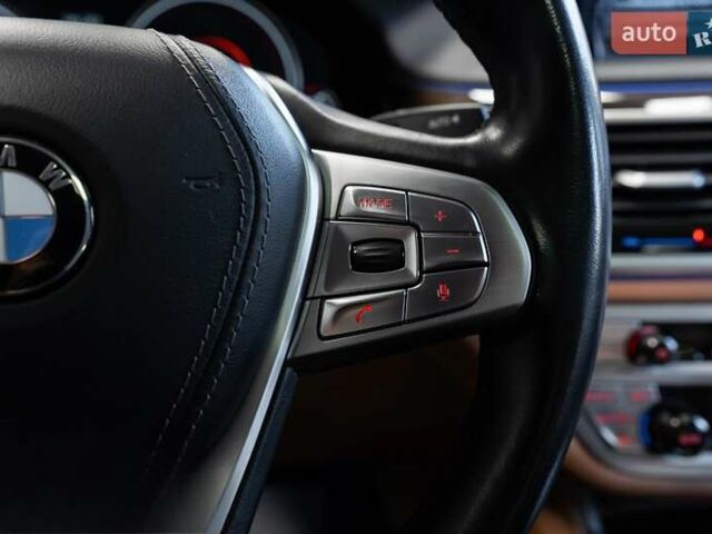 Черный БМВ 7 Серия, объемом двигателя 2 л и пробегом 110 тыс. км за 35000 $, фото 24 на Automoto.ua