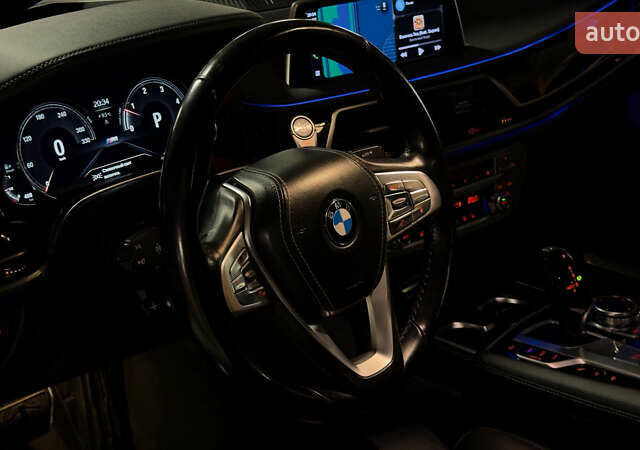 Черный БМВ 7 Серия, объемом двигателя 2.99 л и пробегом 255 тыс. км за 42499 $, фото 26 на Automoto.ua