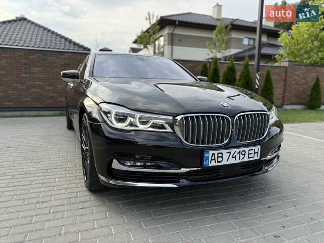 БМВ 7 Серія 2016 у Вінниці на Automoto.ua Чорний БМВ 7 Серія, об'ємом двигуна 4.39 л та пробігом 129 тис. км за 39500 $, фото 7 на Automoto.ua