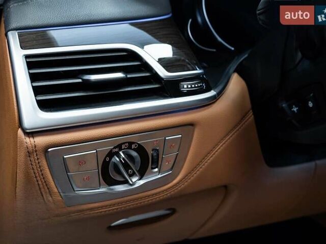 Черный БМВ 7 Серия, объемом двигателя 2 л и пробегом 110 тыс. км за 35000 $, фото 25 на Automoto.ua