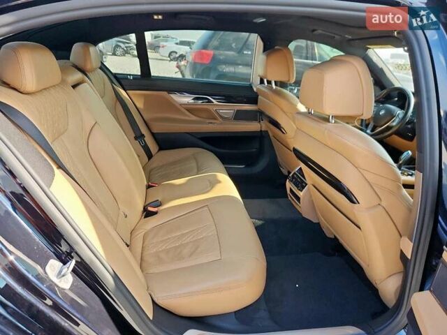 Черный БМВ 7 Серия, объемом двигателя 4.4 л и пробегом 159 тыс. км за 7800 $, фото 9 на Automoto.ua