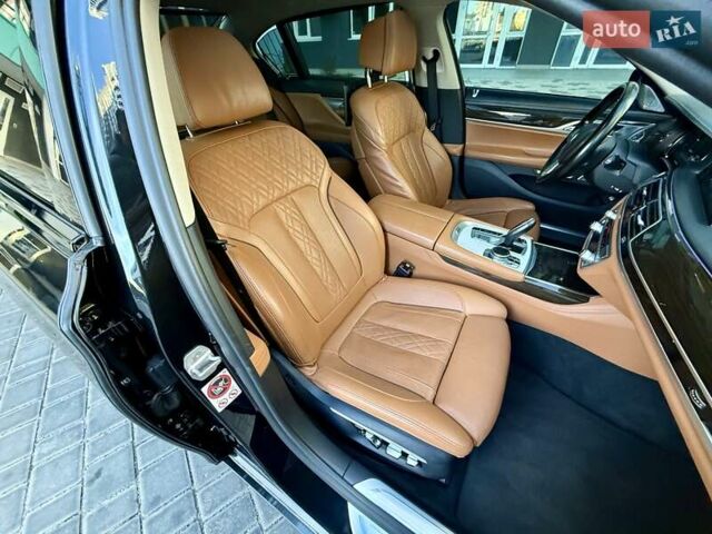 Чорний БМВ 7 Серія, об'ємом двигуна 2.01 л та пробігом 160 тис. км за 36999 $, фото 64 на Automoto.ua