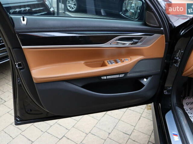 Черный БМВ 7 Серия, объемом двигателя 4.4 л и пробегом 228 тыс. км за 26400 $, фото 11 на Automoto.ua