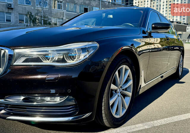 Черный БМВ 7 Серия, объемом двигателя 4.39 л и пробегом 130 тыс. км за 38000 $, фото 3 на Automoto.ua