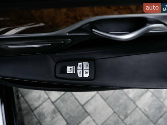 Черный БМВ 7 Серия, объемом двигателя 3 л и пробегом 165 тыс. км за 28000 $, фото 31 на Automoto.ua