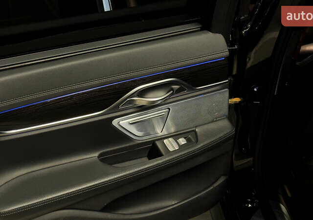 Черный БМВ 7 Серия, объемом двигателя 2.99 л и пробегом 255 тыс. км за 42499 $, фото 17 на Automoto.ua