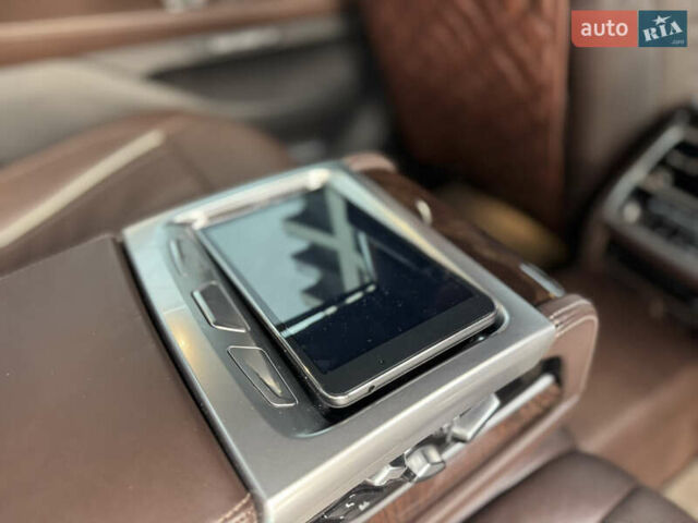 Черный БМВ 7 Серия, объемом двигателя 2.99 л и пробегом 178 тыс. км за 42500 $, фото 31 на Automoto.ua