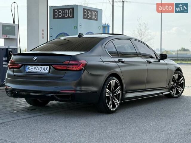 Черный БМВ 7 Серия, объемом двигателя 2.98 л и пробегом 75 тыс. км за 32500 $, фото 7 на Automoto.ua