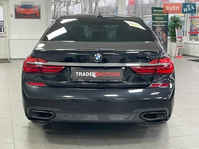 Чорний БМВ 7 Серія, об'ємом двигуна 2.99 л та пробігом 178 тис. км за 38490 $, фото 10 на Automoto.ua