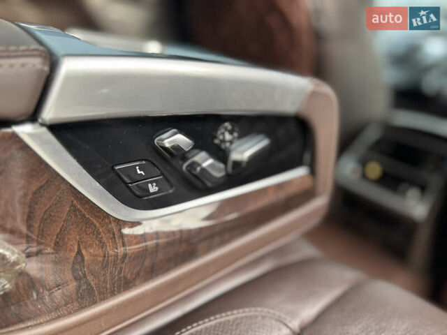 Черный БМВ 7 Серия, объемом двигателя 2.99 л и пробегом 178 тыс. км за 42500 $, фото 30 на Automoto.ua