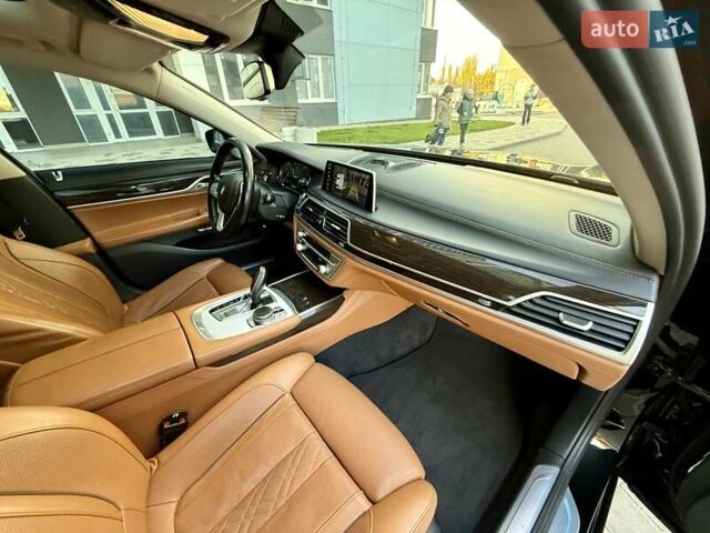 Чорний БМВ 7 Серія, об'ємом двигуна 2.01 л та пробігом 160 тис. км за 36999 $, фото 63 на Automoto.ua