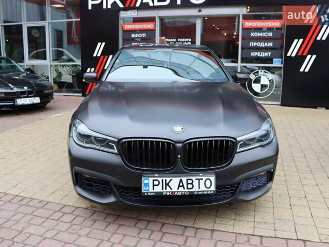 Черный БМВ 7 Серия, объемом двигателя 4.4 л и пробегом 228 тыс. км за 26400 $, фото 5 на Automoto.ua