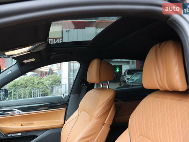 Черный БМВ 7 Серия, объемом двигателя 4.4 л и пробегом 228 тыс. км за 26400 $, фото 16 на Automoto.ua