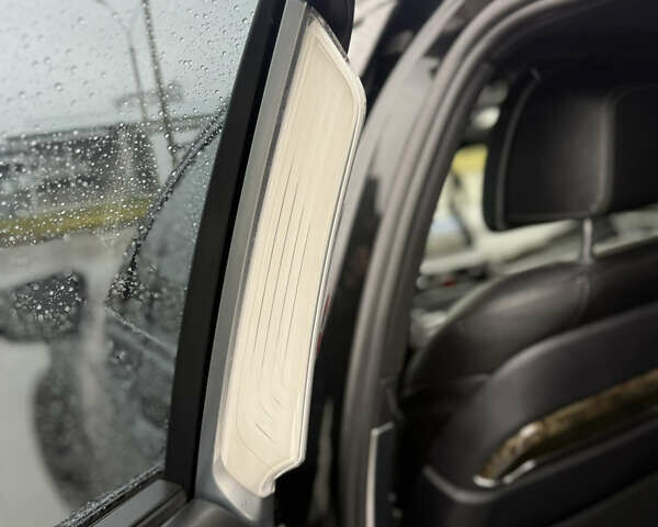 Черный БМВ 7 Серия, объемом двигателя 3 л и пробегом 120 тыс. км за 38000 $, фото 23 на Automoto.ua