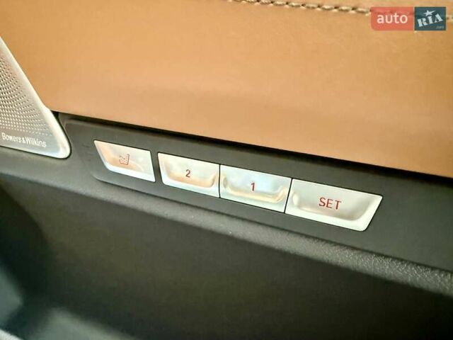 Чорний БМВ 7 Серія, об'ємом двигуна 2.01 л та пробігом 160 тис. км за 36999 $, фото 60 на Automoto.ua