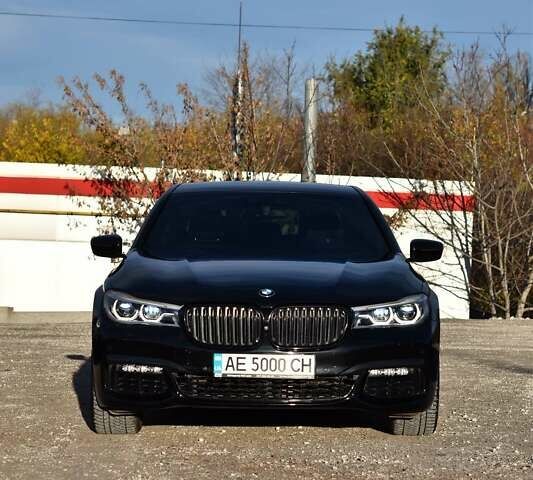 Черный БМВ 7 Серия, объемом двигателя 3 л и пробегом 185 тыс. км за 34500 $, фото 5 на Automoto.ua