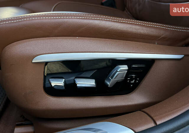 Черный БМВ 7 Серия, объемом двигателя 4.39 л и пробегом 30 тыс. км за 68000 $, фото 26 на Automoto.ua