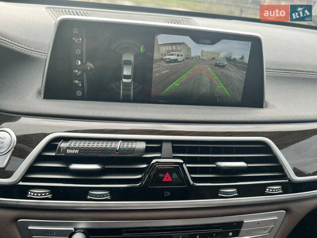 Черный БМВ 7 Серия, объемом двигателя 3 л и пробегом 218 тыс. км за 36500 $, фото 34 на Automoto.ua