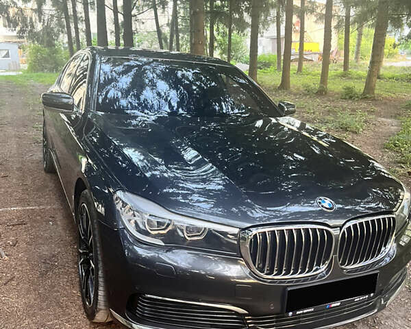 Черный БМВ 7 Серия, объемом двигателя 3 л и пробегом 218 тыс. км за 36500 $, фото 4 на Automoto.ua