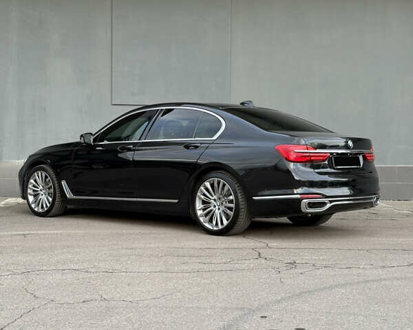 Чорний БМВ 7 Серія, об'ємом двигуна 2.99 л та пробігом 117 тис. км за 45000 $, фото 21 на Automoto.ua