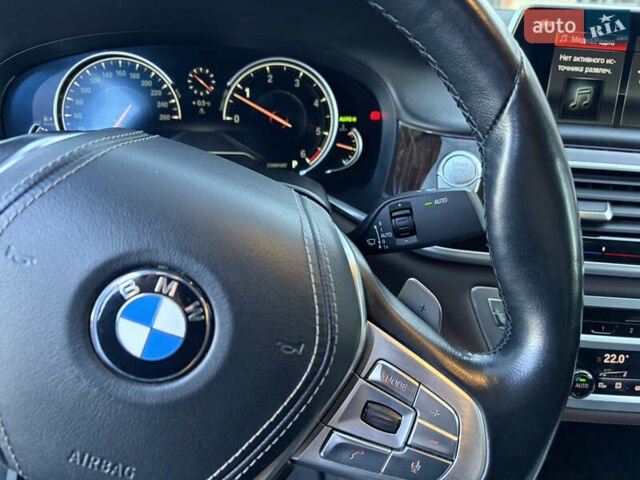 Черный БМВ 7 Серия, объемом двигателя 3 л и пробегом 160 тыс. км за 41500 $, фото 34 на Automoto.ua