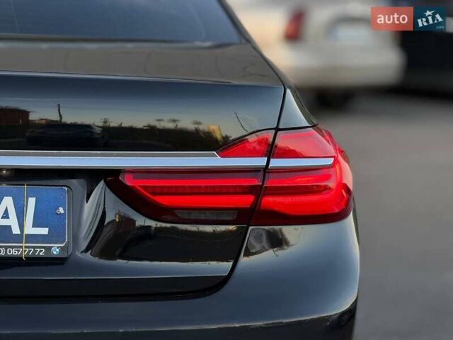 Черный БМВ 7 Серия, объемом двигателя 3 л и пробегом 130 тыс. км за 29000 $, фото 24 на Automoto.ua