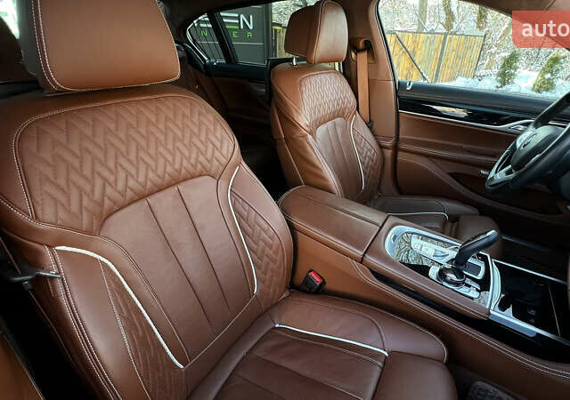 Черный БМВ 7 Серия, объемом двигателя 4.39 л и пробегом 30 тыс. км за 72000 $, фото 57 на Automoto.ua