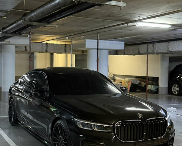 Черный БМВ 7 Серия, объемом двигателя 2.99 л и пробегом 125 тыс. км за 55600 $, фото 4 на Automoto.ua